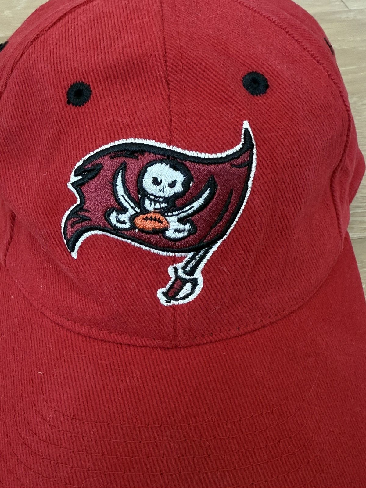 NFL Vintage Tampa Bay Buccaneers NFL Hat Size ONE SIZE - 2 Thumbnail