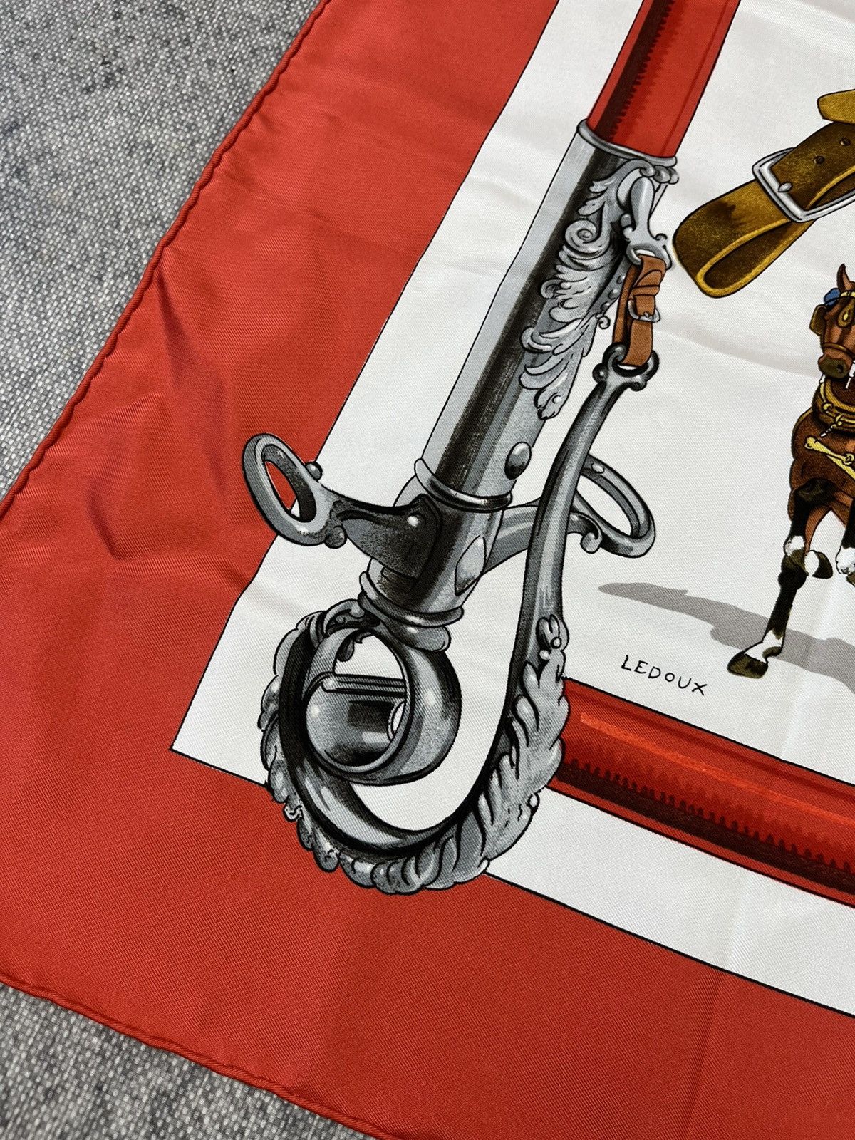Designer × Hermes Hermes Paris LeDoux Equipages Big Scarf luxury vintage Size ONE SIZE - 2 Thumbnail