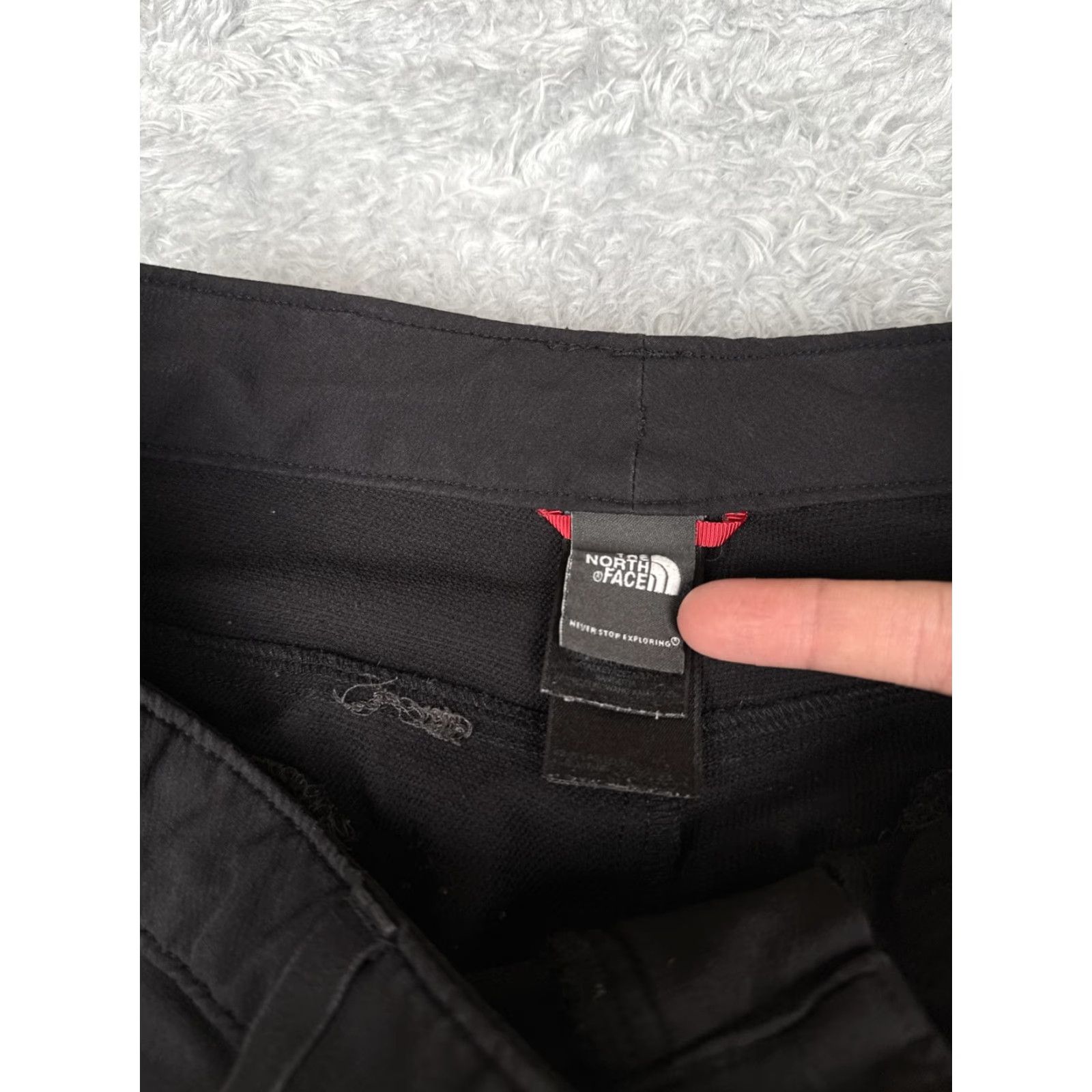 The North Face VINTAGE The North Face Pants Womens 6 Black Chino Elastic Ankle Hiking Outdoor READ ME Size 31" - 6 Thumbnail