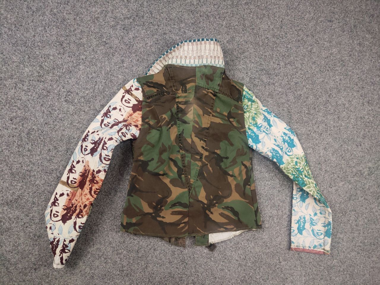 Le Grande Bleu (L.G.B.) Vintage Y2K if six was nine Style Kapital patchwork jacket Size S / US 4 / IT 40 - 9 Thumbnail