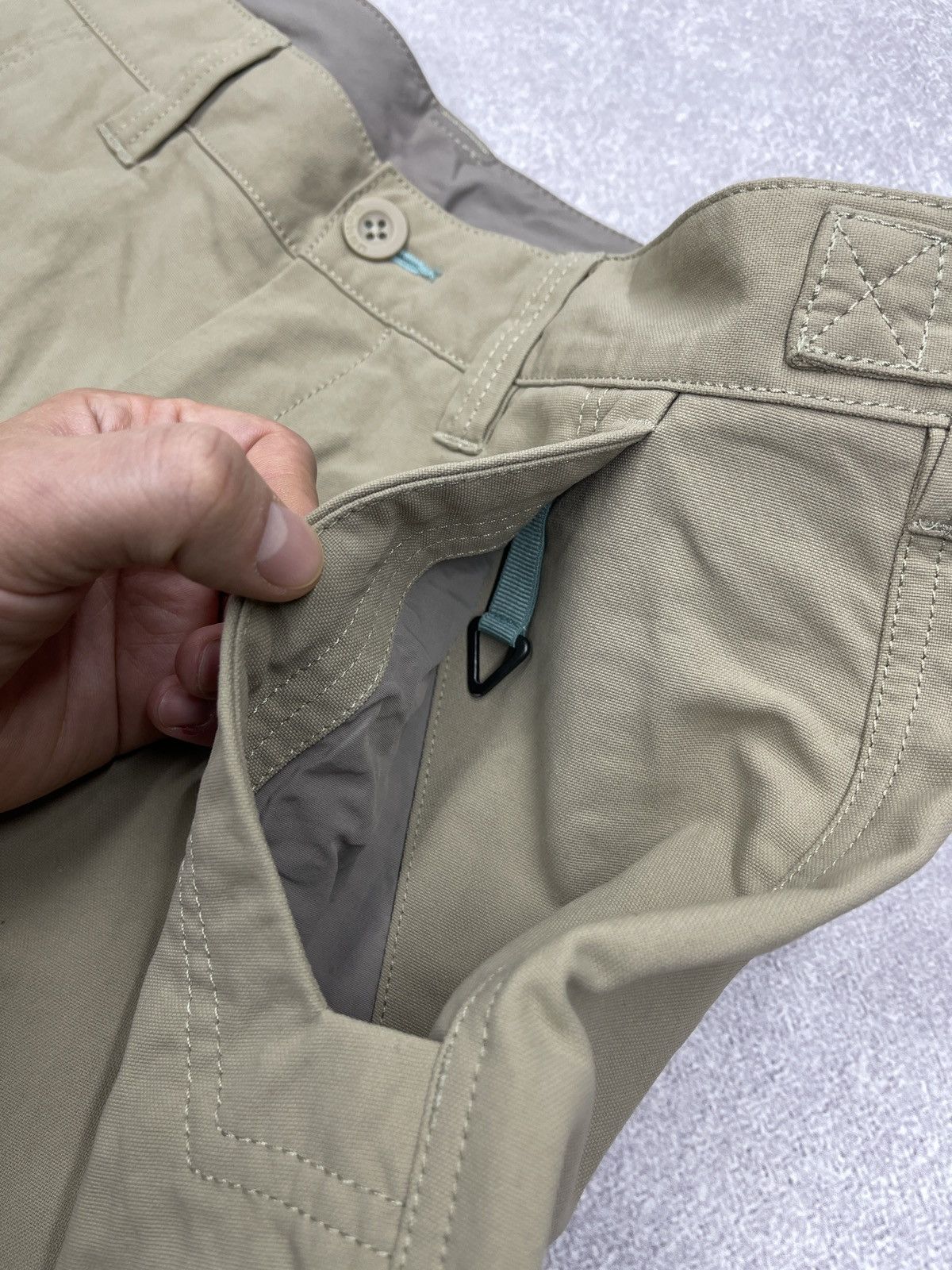 Vintage Mens Rohan Stronghold Pants Beige Size 34 Size US 34 / EU 50 - 10 Thumbnail