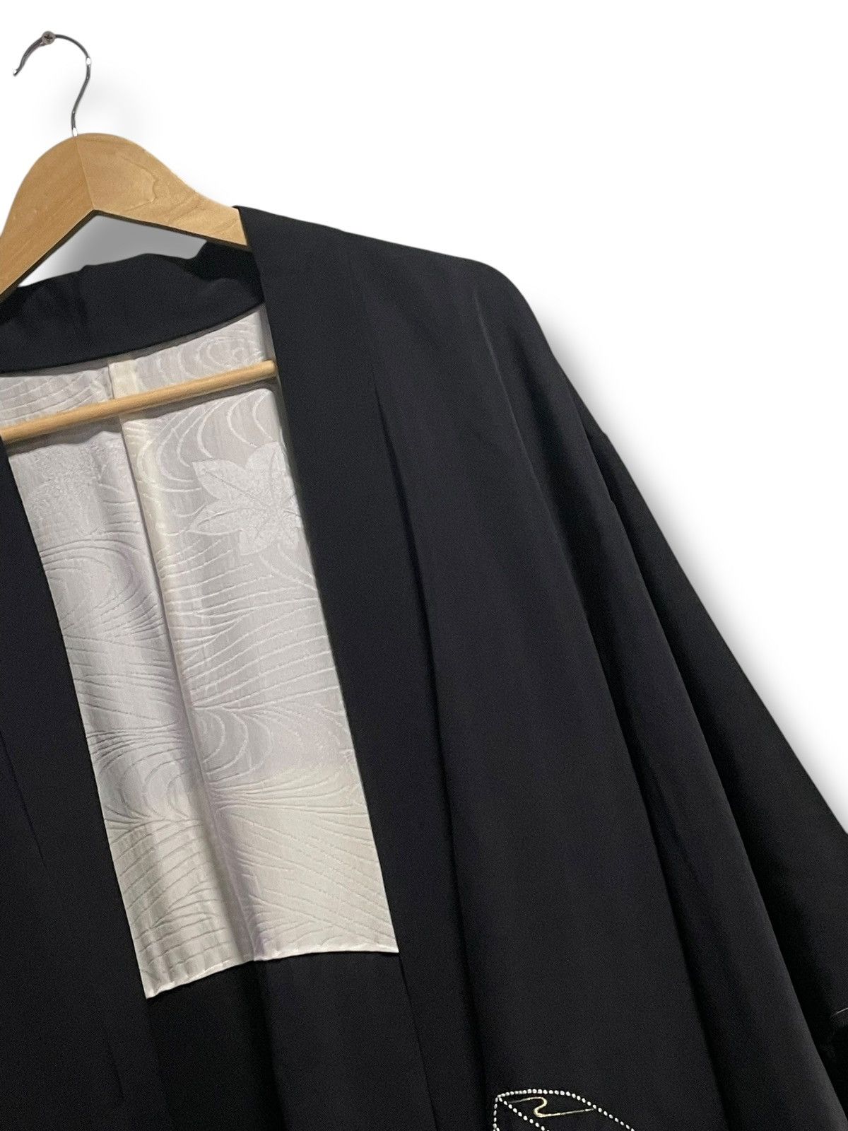 Japanese Brand × The Unbranded Brand Unbranded Brand Embroidered Kimono (74) Size US S / EU 44-46 / 1 - 3 Thumbnail