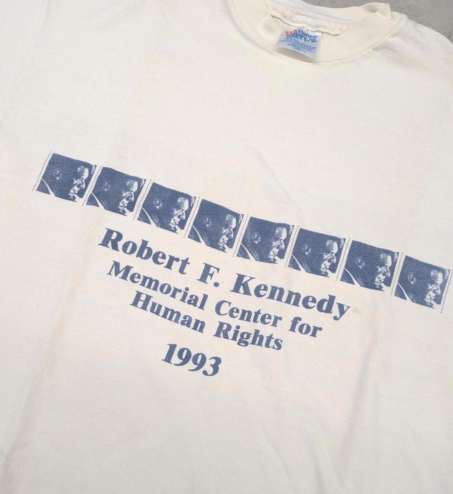 Hanes Vintage 90s RFK Memorial Center Quote t-shirt Size US L / EU 52-54 / 3 - 2 Thumbnail
