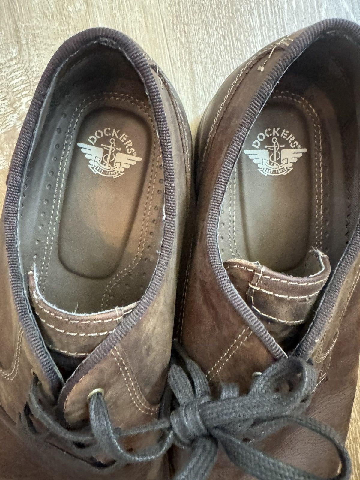 Dockers Dockers Stained Leather Derby Dress Shoe 10.5 Men's Size US 10.5 / EU 43-44 - 8 Thumbnail