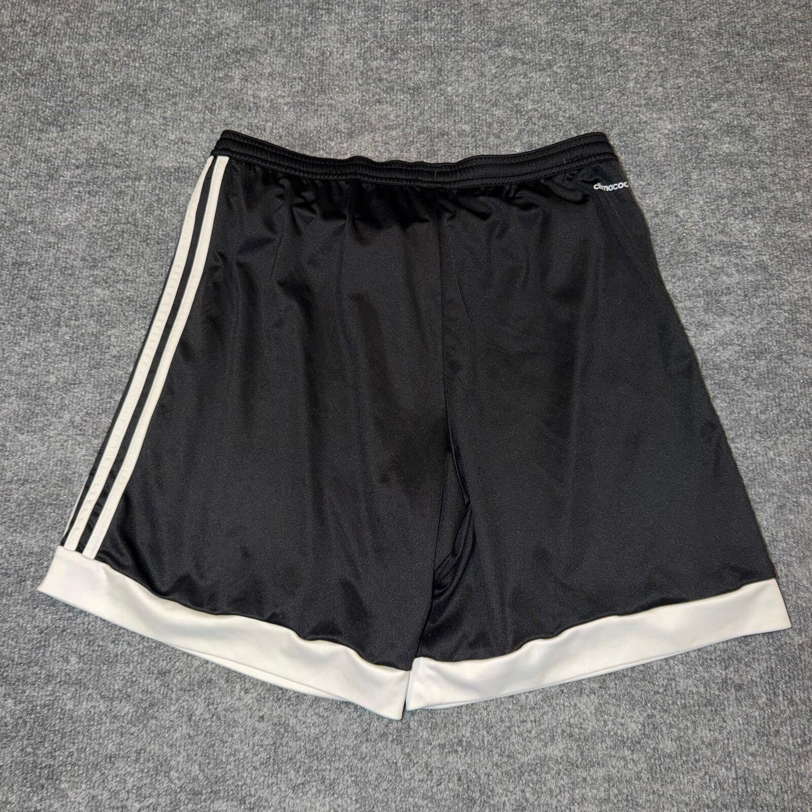 Adidas Adidas Black Athletic Shorts Mens LG Vtg y2k 90s Rare Size US 34 / EU 50 - 5 Thumbnail