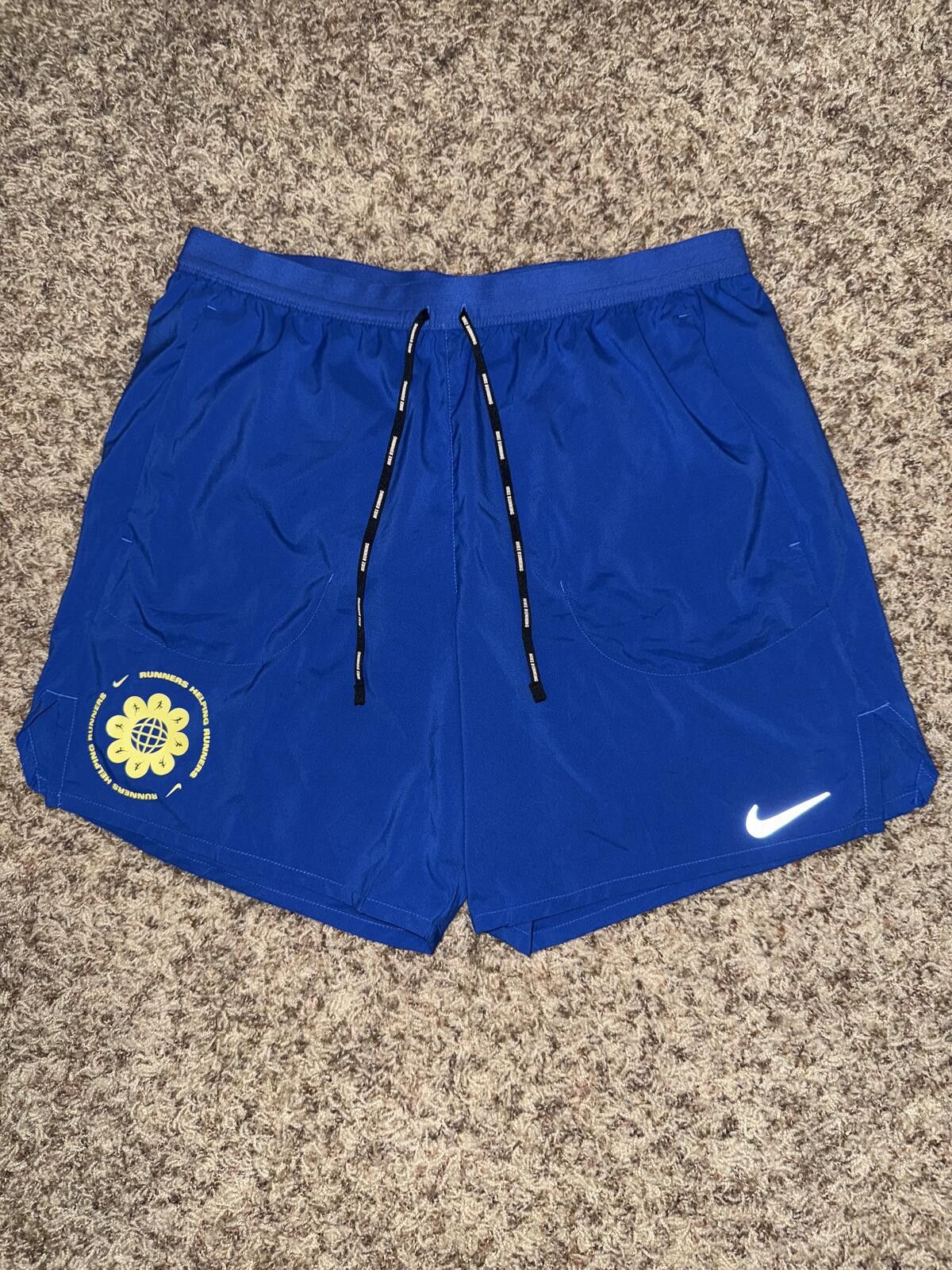 Nike Nike Men’s Runners Helping Runners Flex Stride 7" Shorts Size US 34 / EU 50 - 1 Thumbnail