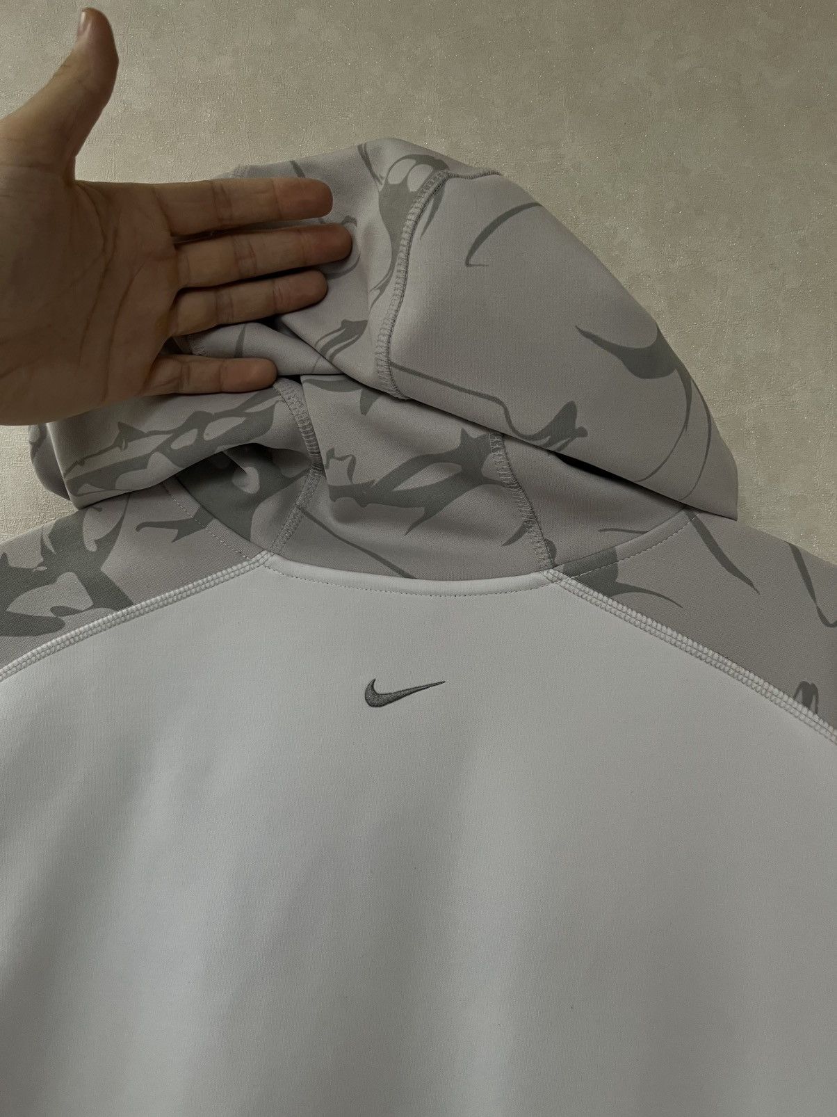 Nike Rare Nike Air Max 360 Baggy Hoodie Y2K 00s Size US L / EU 52-54 / 3 - 11 Thumbnail