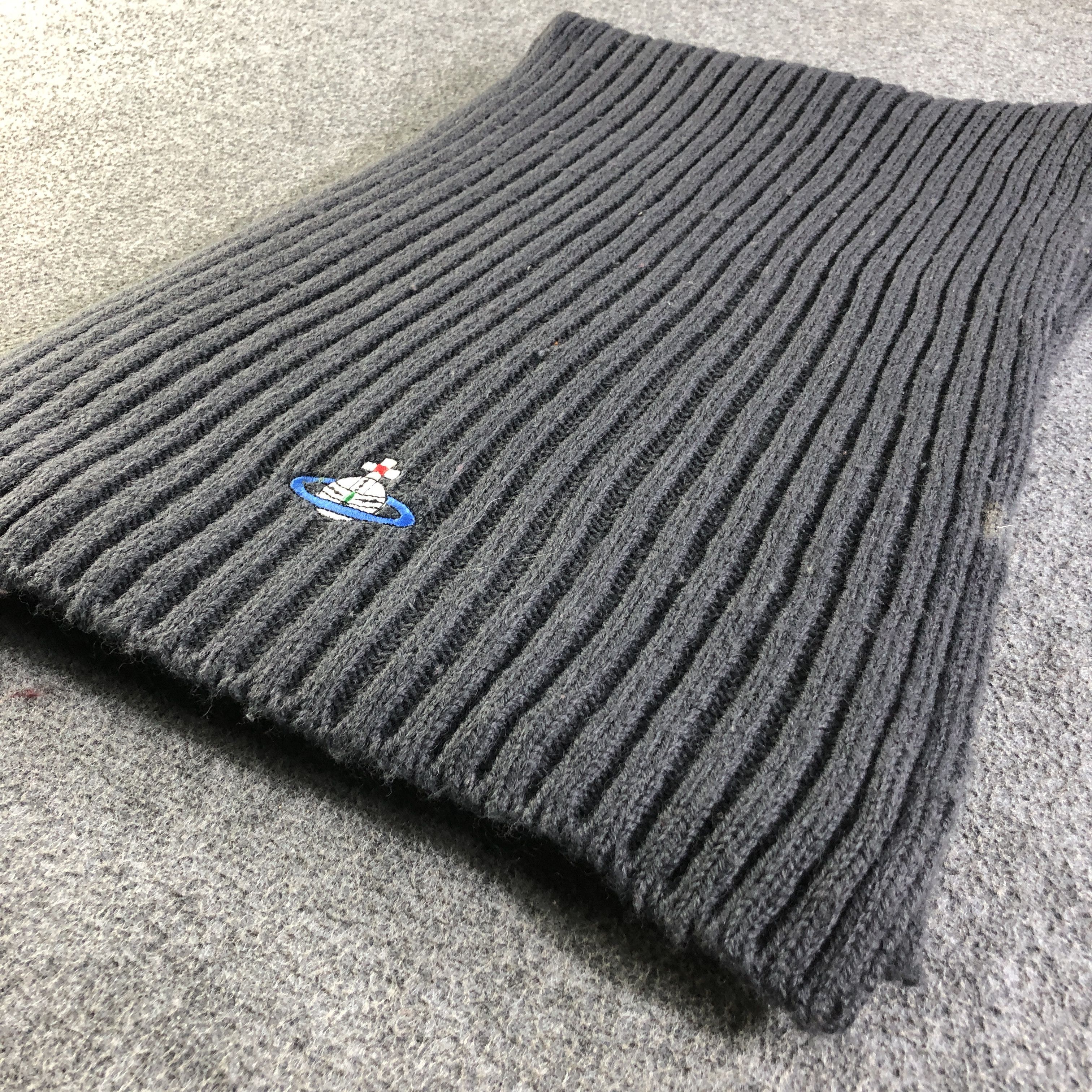 Vivienne Westwood Vivienne Westwood Pleated Wool Scarf Muffler Neckwear V2641 Size ONE SIZE - 3 Thumbnail