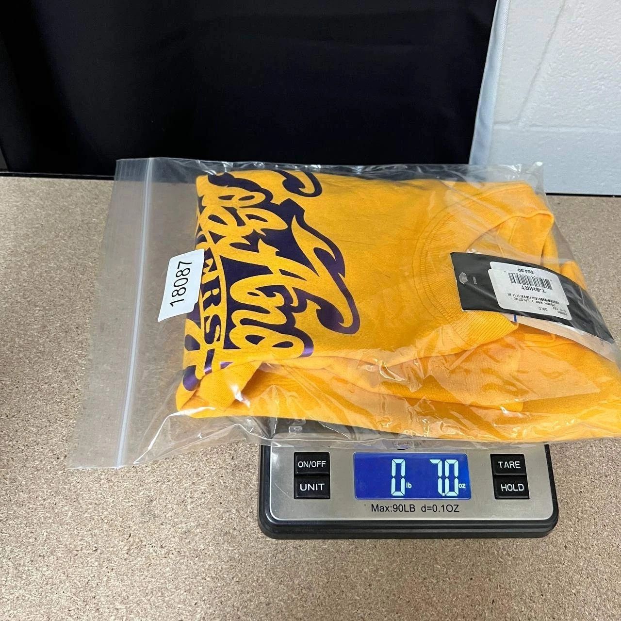 Adidas Los Angeles LA Lakers Shirt Men Short Sleeve Crew Neck New S Size US S / EU 44-46 / 1 - 7 Thumbnail