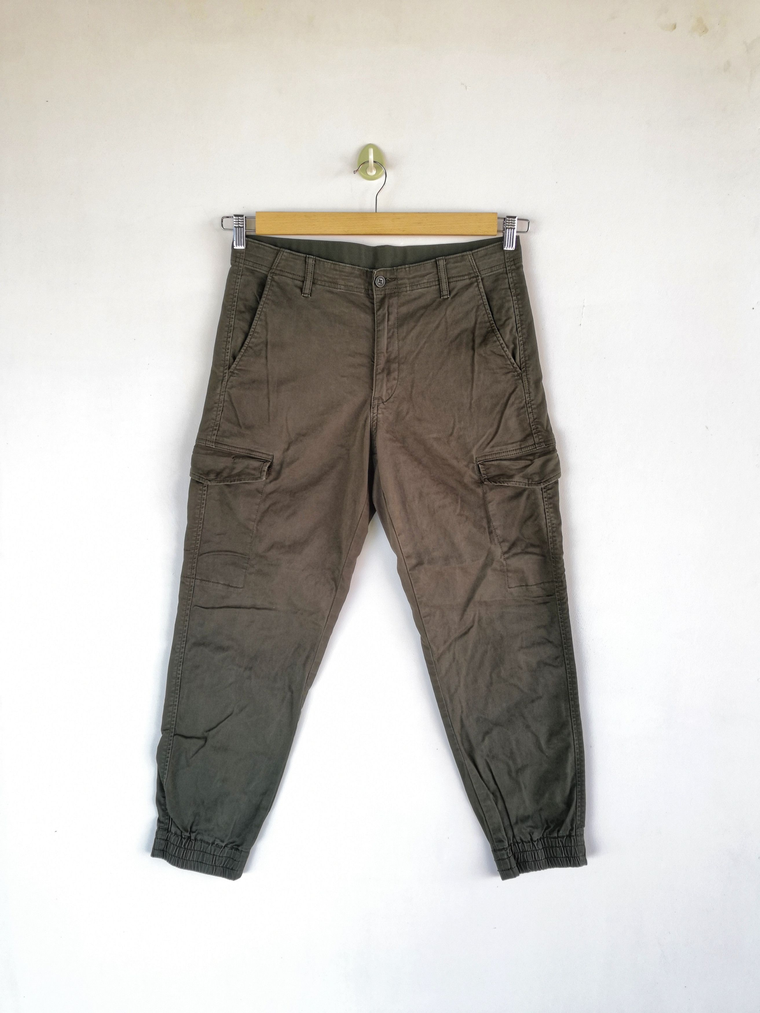 Japanese Brand Japanese Cargo Pants Multi Pocket Bondage Trousers Pants Size US 34 / EU 50 - 2 Thumbnail
