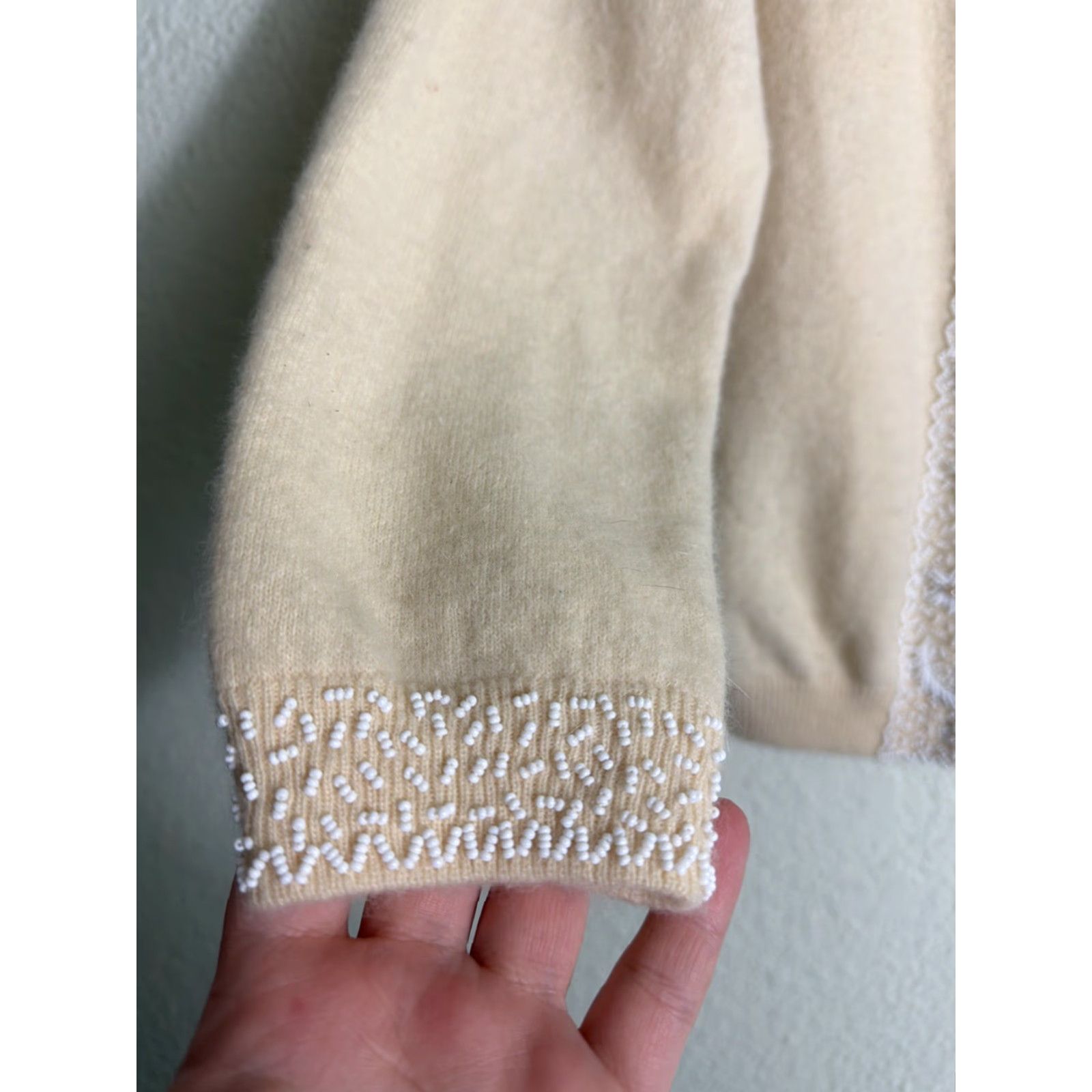 Vintage VINTAGE Sophia Cardigan Womens Small Cashmere Angora Ivory Cream Sweater 20” 20” 20” Weekend Gift Centre Handmade Size S / US 4 / IT 40 - 3 Thumbnail