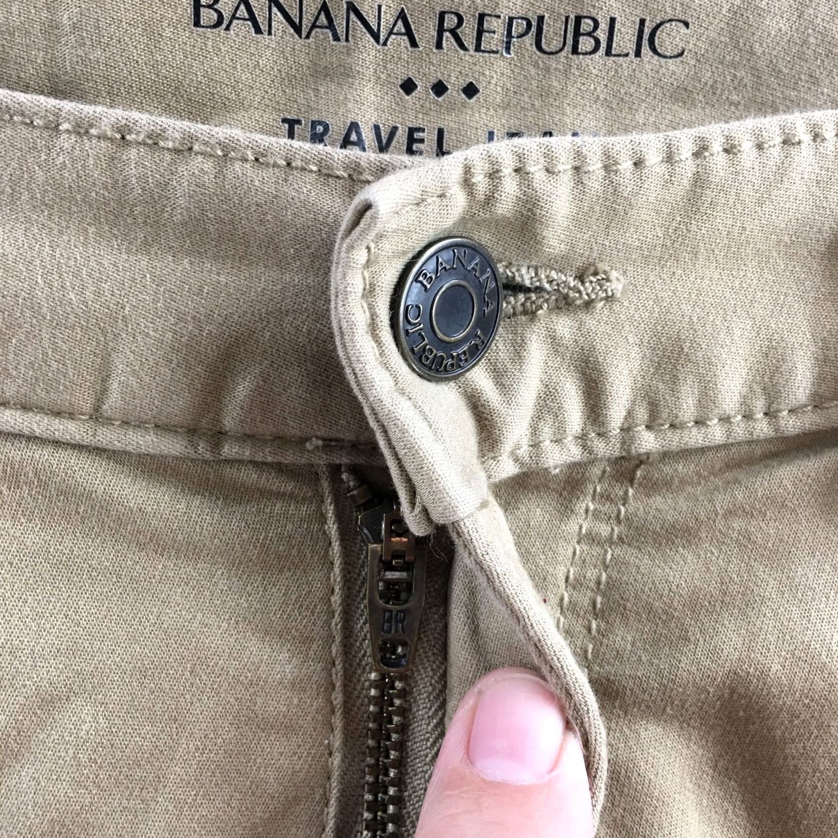 Banana Republic Banana Republic Tapered Pants Mens 34 Beige Slim Fit Mid Rise Khakis 5-Pocket Regular Inseam 28in Straight Leg Boys Mens Size US 34 / EU 50 - 5 Thumbnail