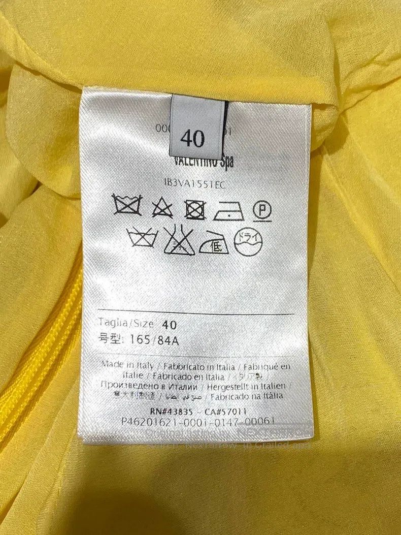 Valentino Valentino Yellow lace dress Size S / US 4 / IT 40 - 4 Thumbnail