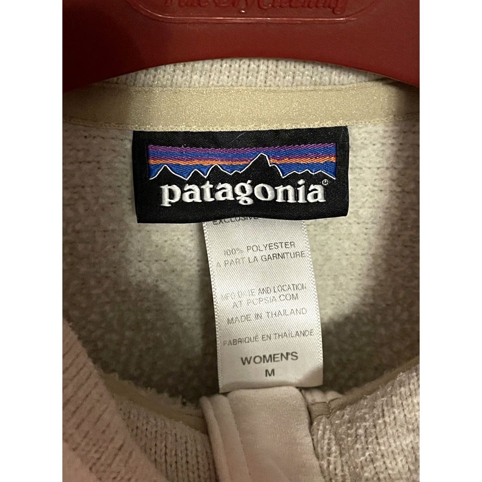 Patagonia Patagonia Sweater Women’s Size M Ivory Pullover Mock Neck Long Sleeve Fleece 25” Length A319 NA Size M / US 6-8 / IT 42-44 - 4 Thumbnail