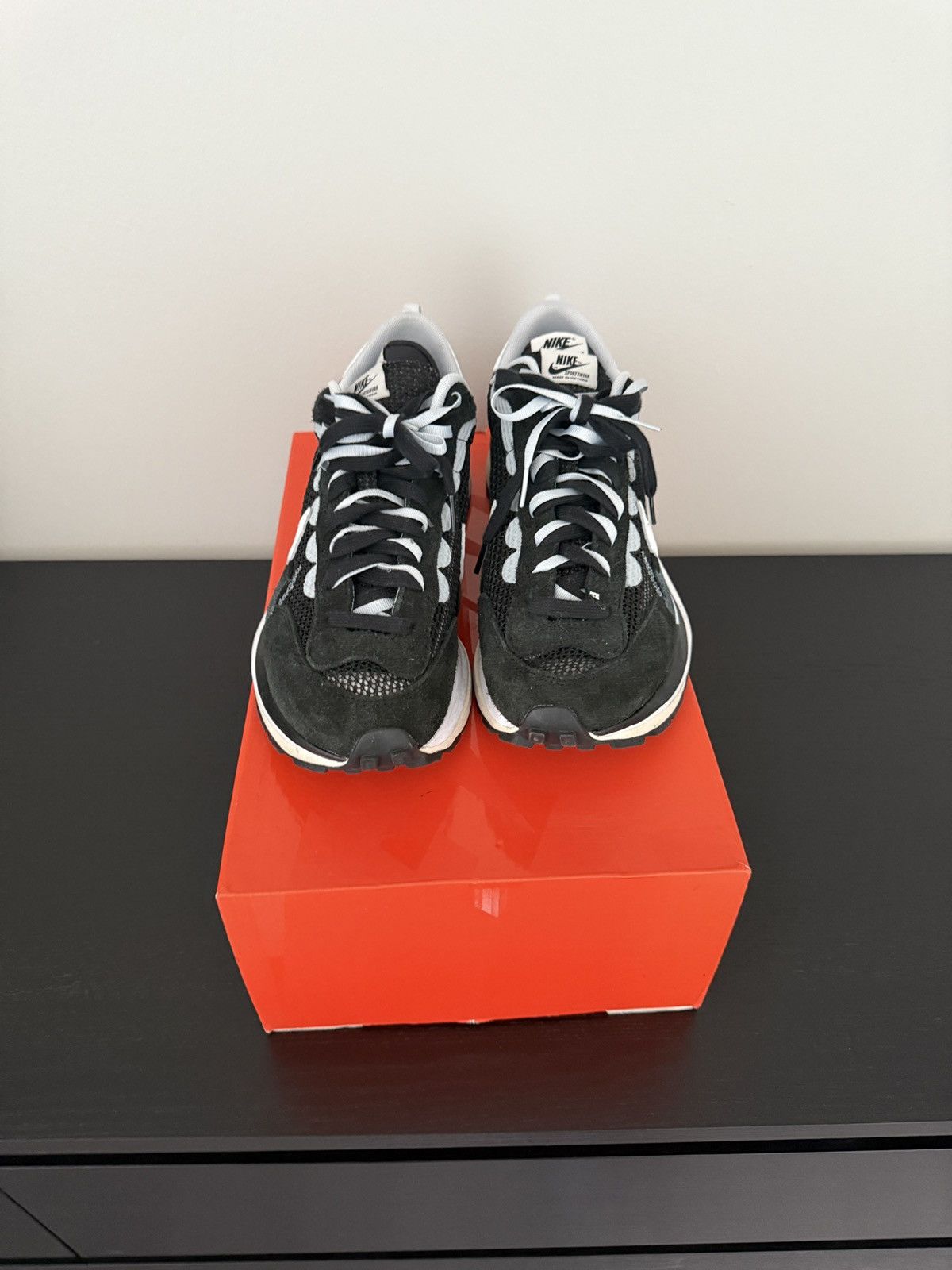 Nike × Sacai Nike x Sacai Vaporwaffle Size 11.5 Size US 11.5 / EU 44-45 - 1 Thumbnail
