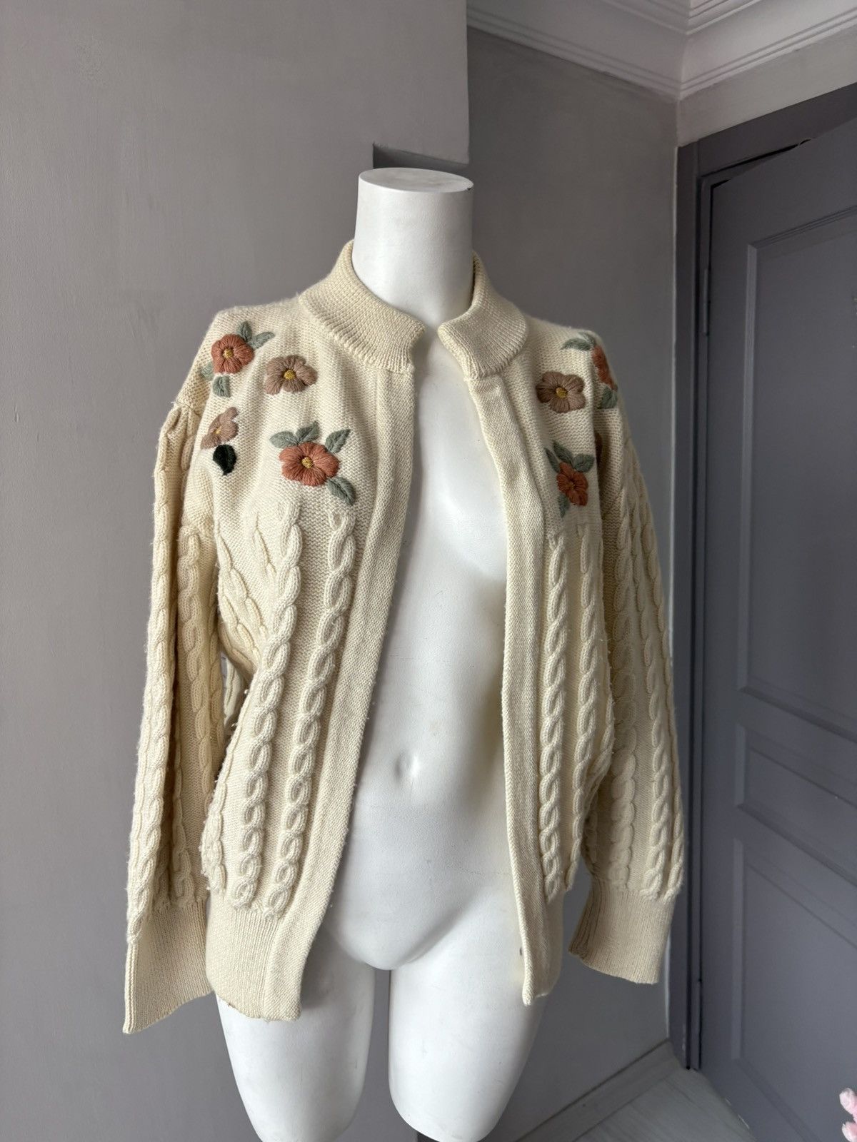 Vintage Vintage wool cardigan Size L / US 10 / IT 46 - 3 Thumbnail