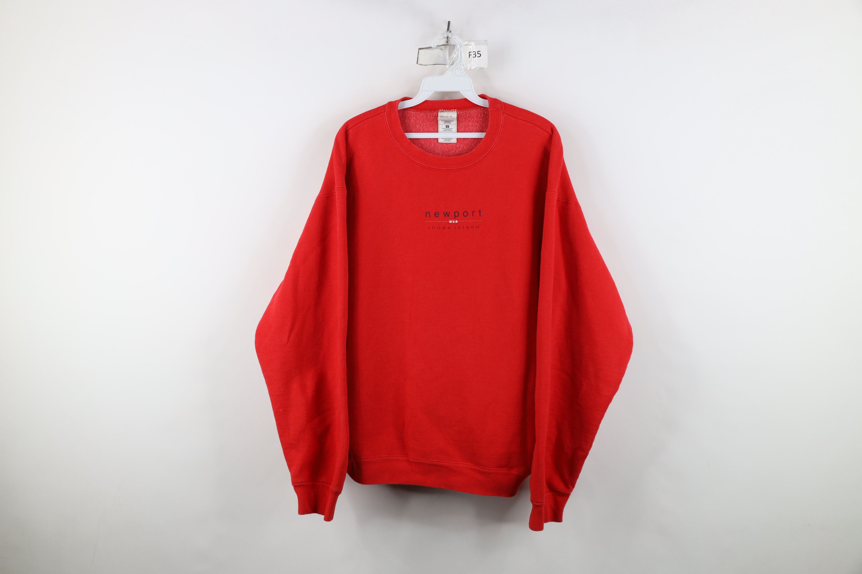 Vintage Vintage 90s Heavyweight Newport Rhode Island Sweatshirt Red Size US L / EU 52-54 / 3 - 1 Thumbnail