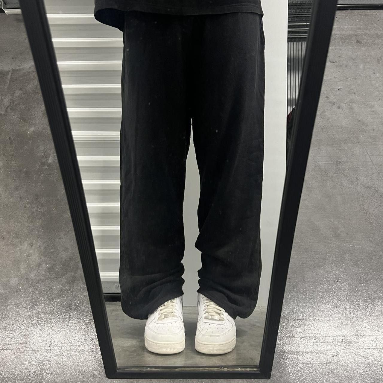 Japanese Brand × Vintage Vintage Y2K/2000s Baggy Black Sweatpants With Pockets! Size US 38 / EU 54 - 1 Thumbnail