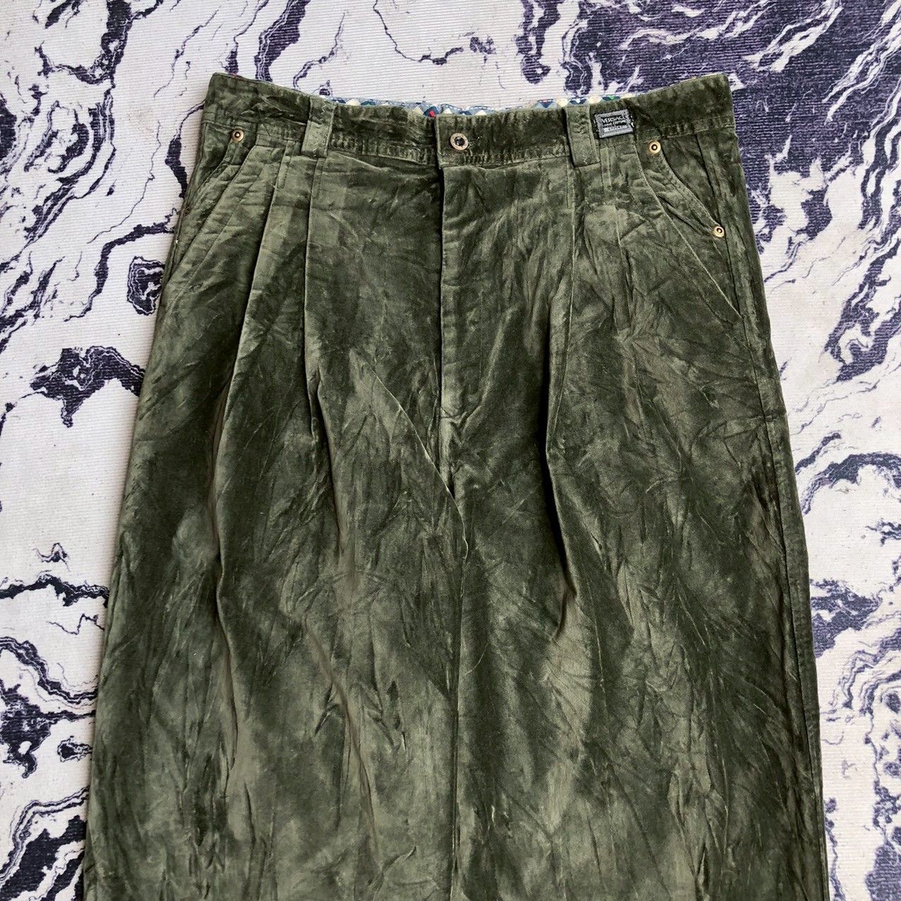 Versace Jeans Couture Vintage 90s Versace Jeans Couture Velvet Pants Olive Green Size US 34 / EU 50 - 6 Thumbnail