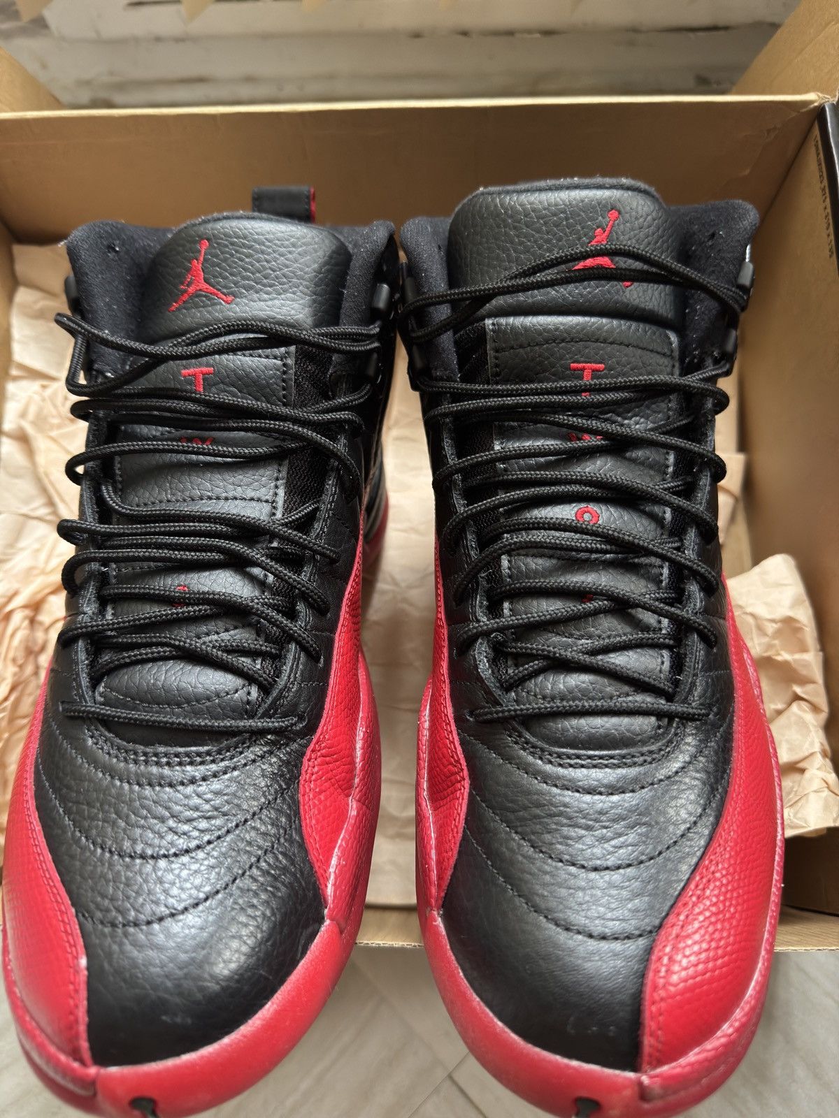 Jordan Brand × Nike Jordan 12 Flu Game Size US 11 / EU 44 - 1 Thumbnail