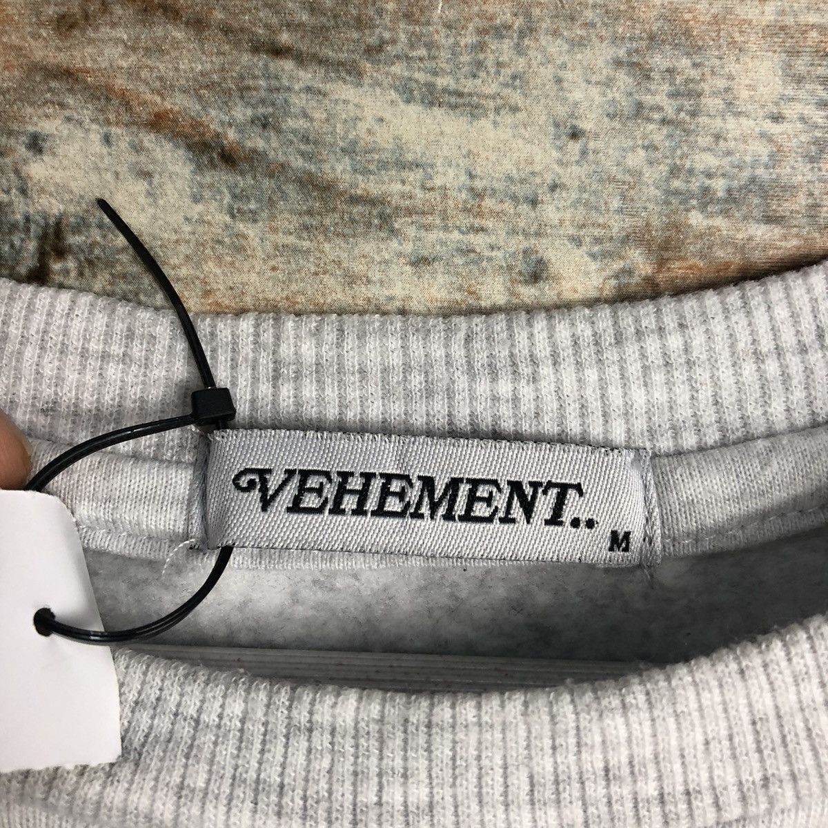 Japanese Brand Vehement Grey love vintage Sweatshirt #A1934 Size US M / EU 48-50 / 2 - 13 Thumbnail