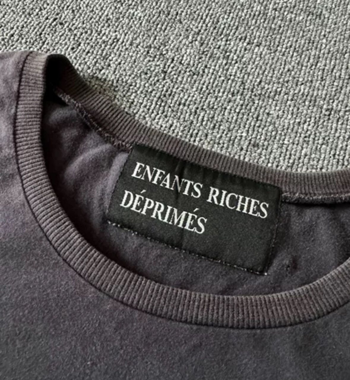 Enfants Riches Deprimes Enfants Riches Deporimes ERD destroys letters short sleeves Size US L / EU 52-54 / 3 - 5 Thumbnail