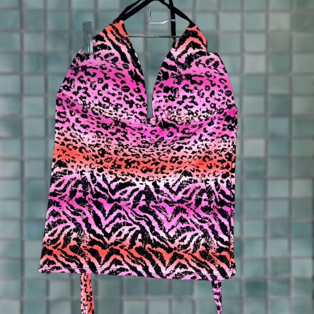 Vintage VINTAGE Mudd Tankini Top Women XS Pink Animal Print Beach Padded Halter Swimwear Size XS / US 0-2 / IT 36-38 - 1 Thumbnail