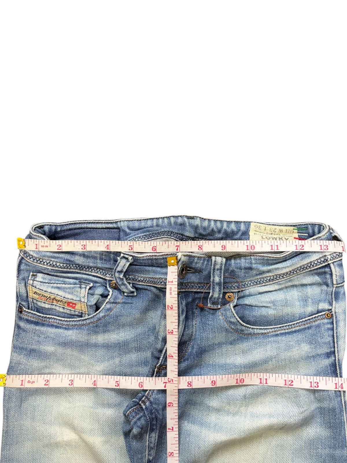 Diesel Vintage Italy Diesel Lowky Faded Wash Distressed Jeans Size 27" / US 4 / IT 40 - 6 Thumbnail