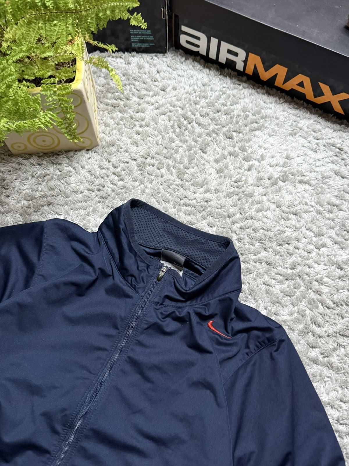 Nike 00s Nike Nylon Jacket Rare Drill Streetwear Swoosh Sport Tn Size US L / EU 52-54 / 3 - 5 Thumbnail