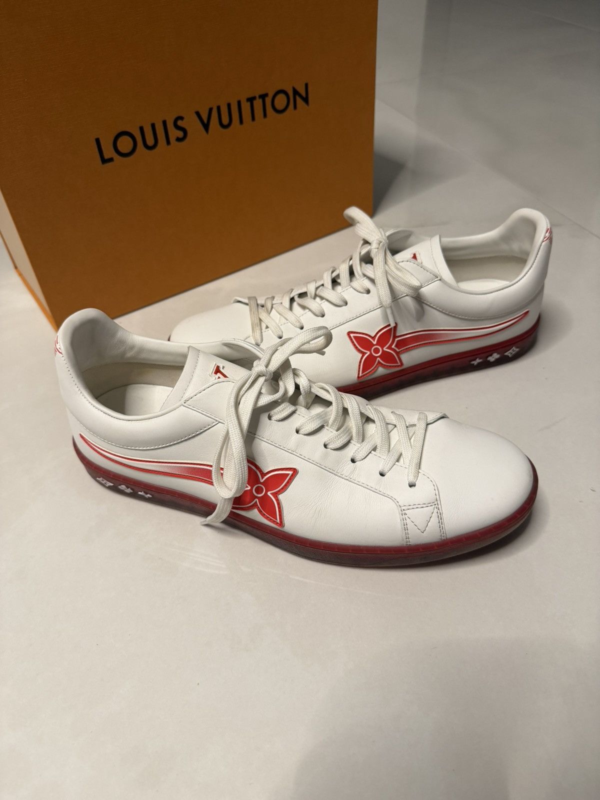 Louis Vuitton Louis Vuitton - Luxembourg Samothrace Sneaker white/red - 43 Size US 10 / EU 43 - 1 Thumbnail