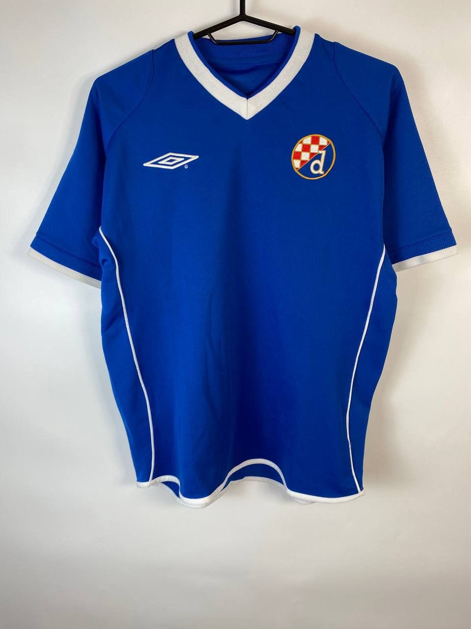 Umbro DINAMO ZAGREB 00 02 HOME FOOTBALL SHIRT SOCCER JERSEY UMBRO Size US M / EU 48-50 / 2 - 1 Thumbnail