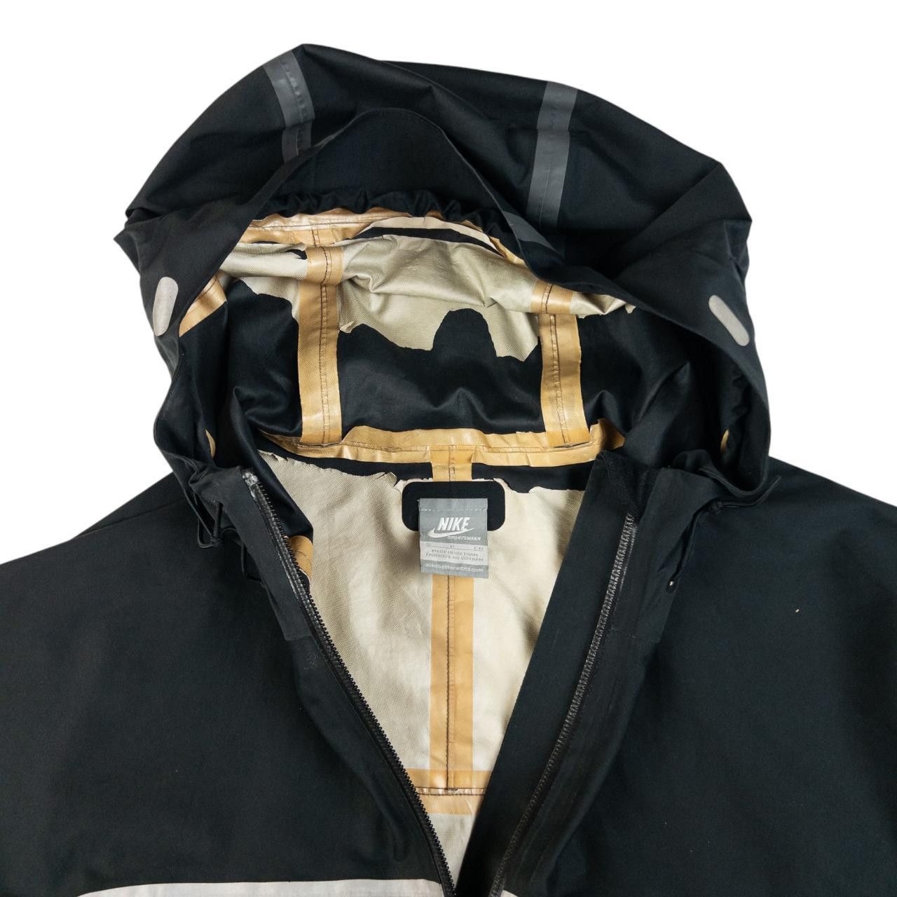 Nike Vintage Nike Tape Seam Zip Up Jacket Size S Size US S / EU 44-46 / 1 - 5 Thumbnail