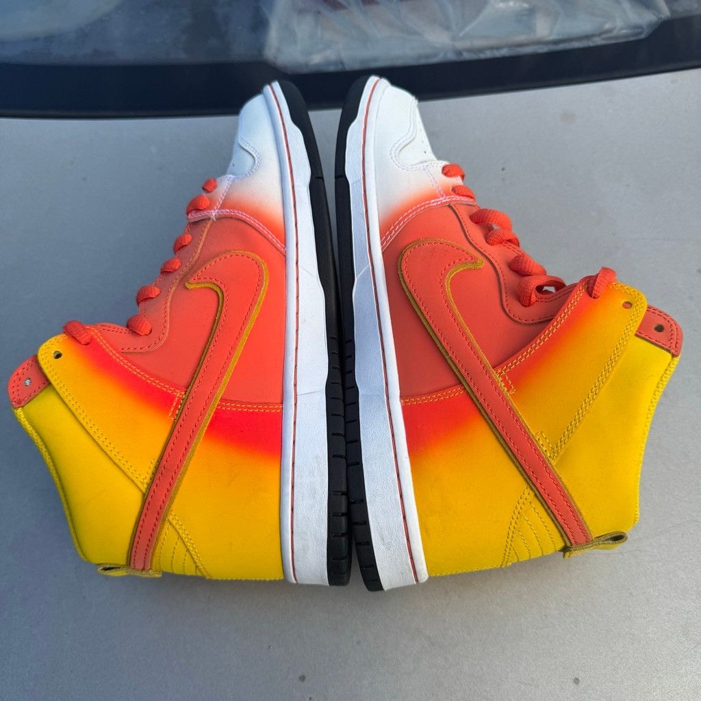 Nike Nike SB Dunk High Sweet Tooth Size 10 Size US 10 / EU 43 - 7 Thumbnail