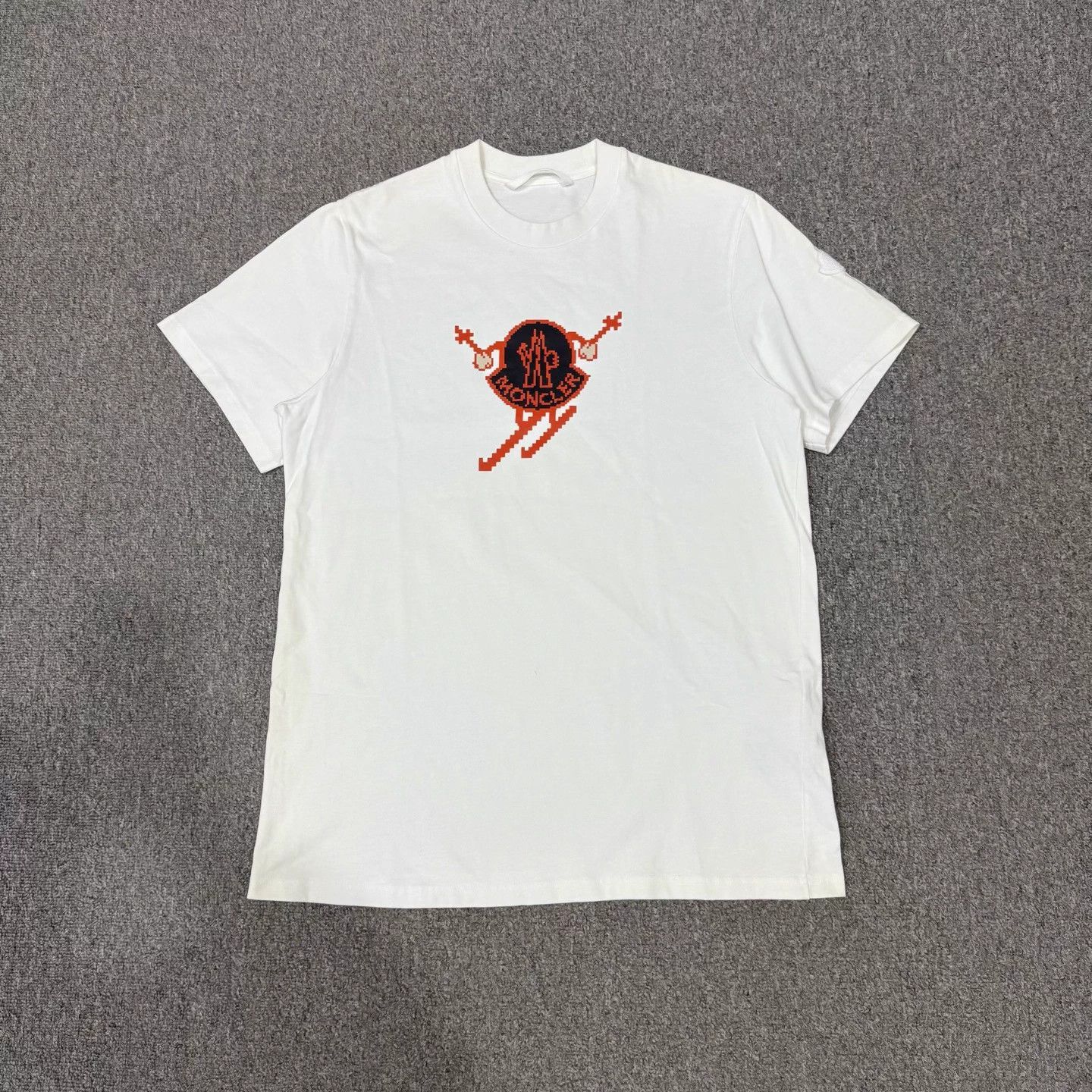 Moncler White chest print short sleeve M