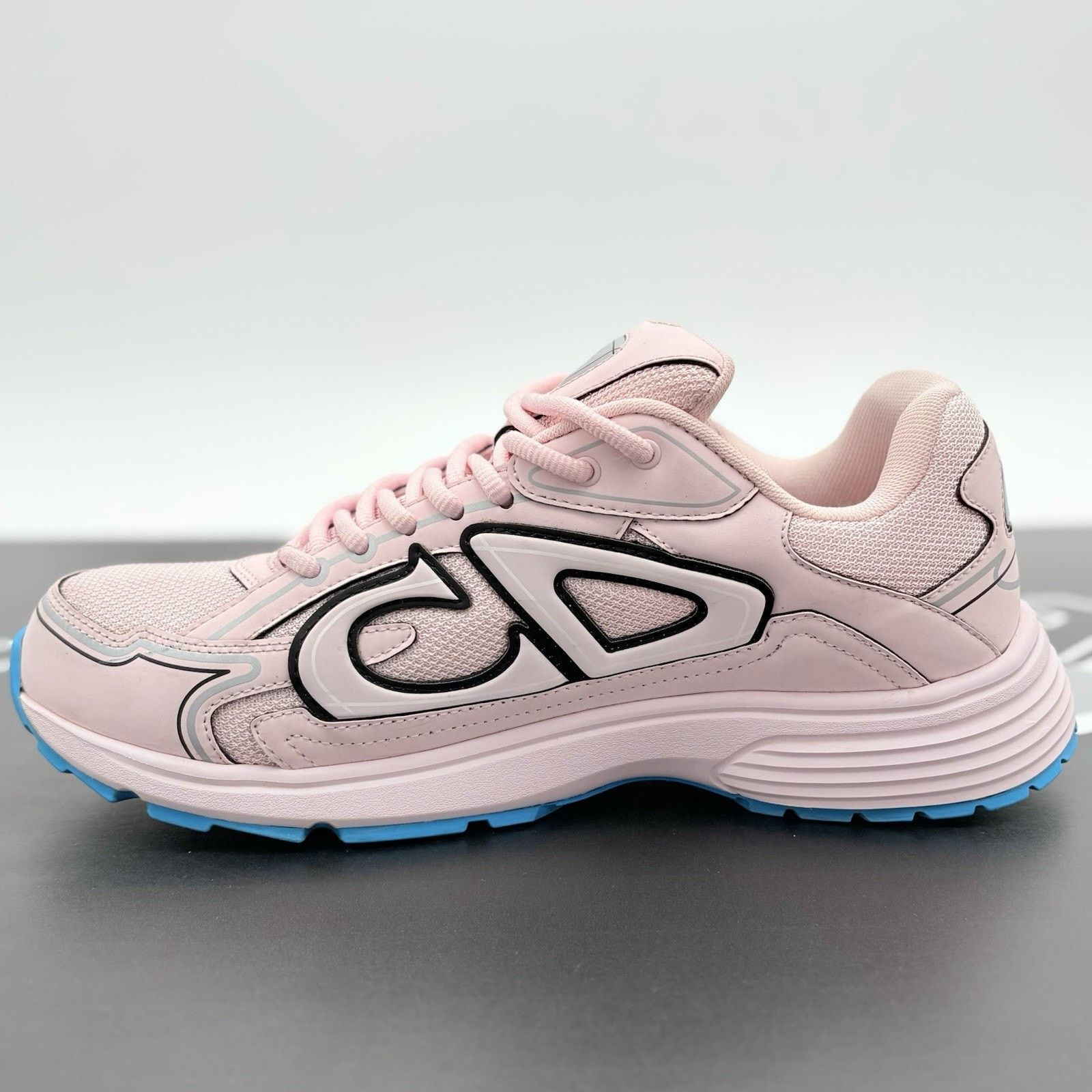 Dior Dior B30 Reflective ' Pale Pink Blue ' | GREAT CONDITION! Size US 8 / EU 41 - 4 Thumbnail