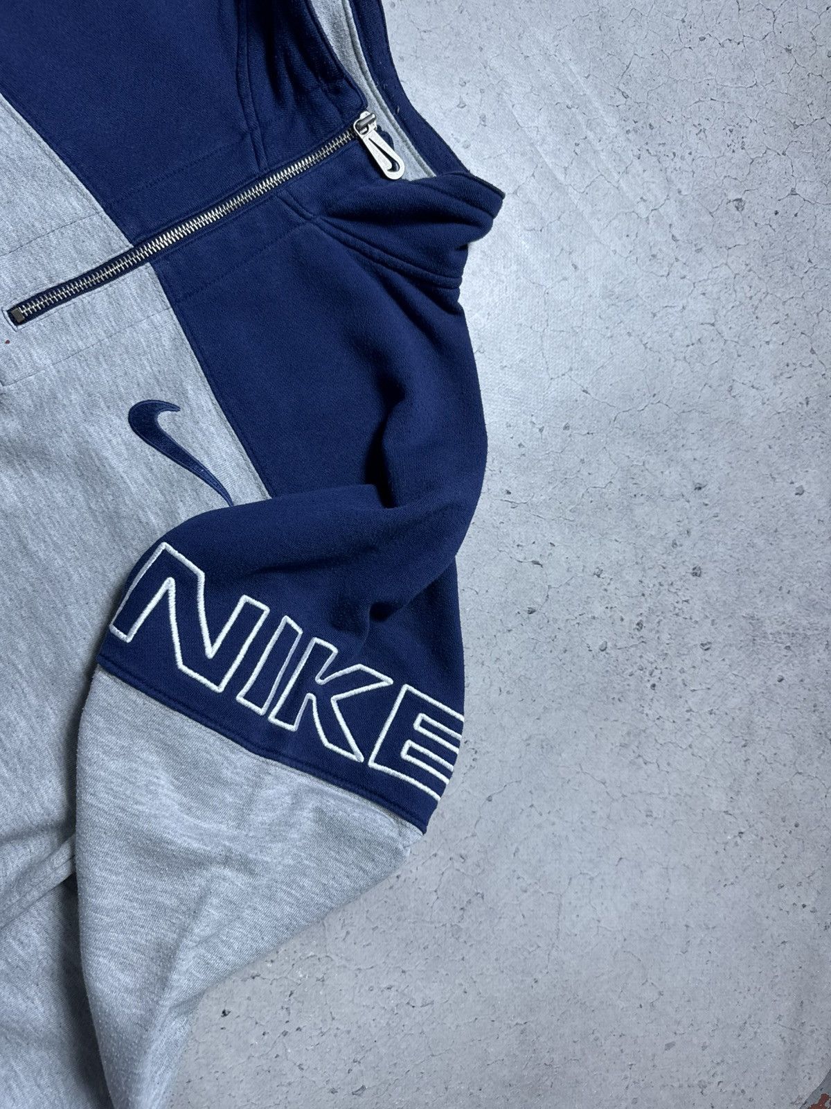 Nike Nike Vintage 90’s Sweatshirt Big Logo Swoosh Size S Size US S / EU 44-46 / 1 - 4 Thumbnail