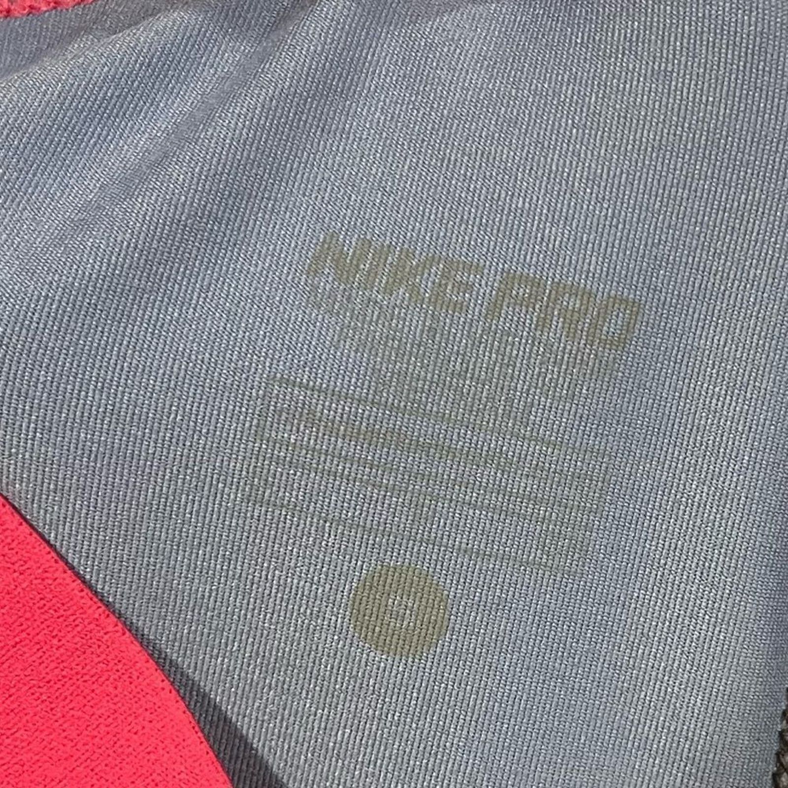 Nike Nike Pro Capri Leggings Elastic Pink Waist Geometric S Size 26" / US 2 / IT 38 - 4 Thumbnail