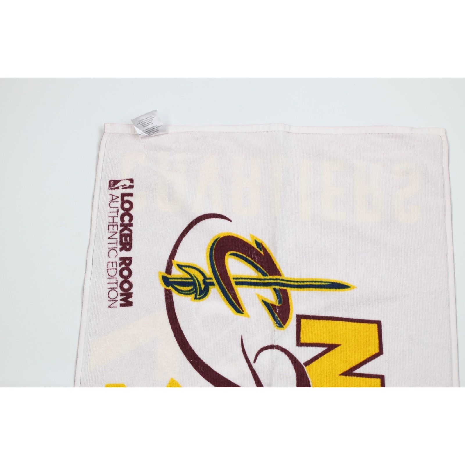 Vintage Y2K NBA Basketball 2017 NBA Finals Cleveland Cavaliers Towel Size ONE SIZE - 7 Thumbnail