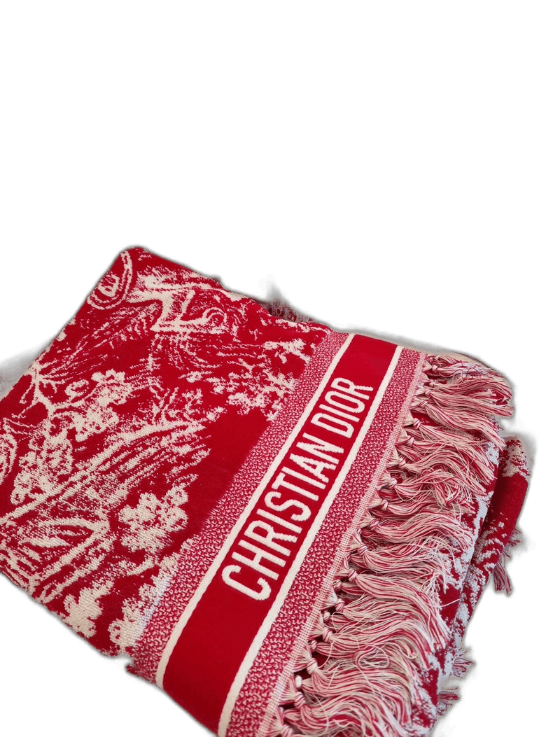 New Dior Shawl and Thermos Gift Set