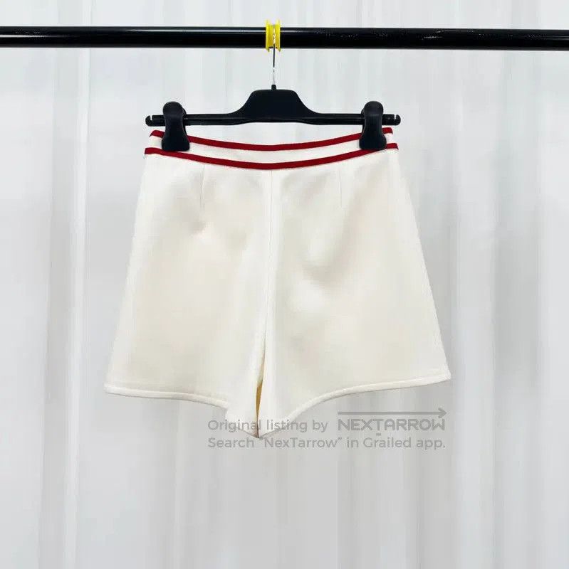 Valentino Valentino Summer White Wool Logo Shorts . Size 27" / US 4 / IT 40 - 2 Thumbnail
