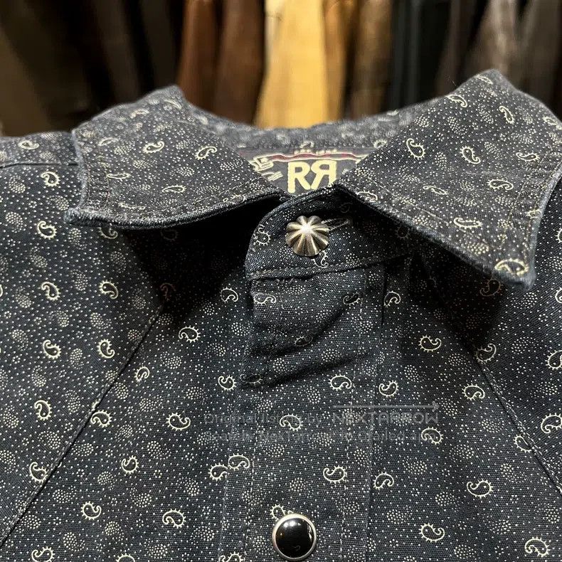 RRL Ralph Lauren RRL Ralph Lauren Cashew Nut Flower Shirt Size US XS / EU 42 / 0 - 5 Thumbnail