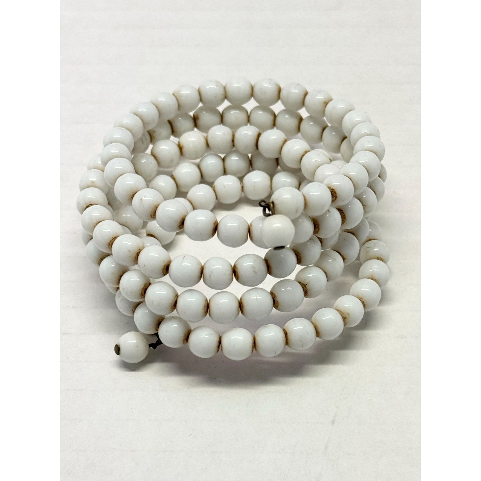Vintage White milk glass vintage wrap cuff bracelet Size ONE SIZE - 1 Thumbnail