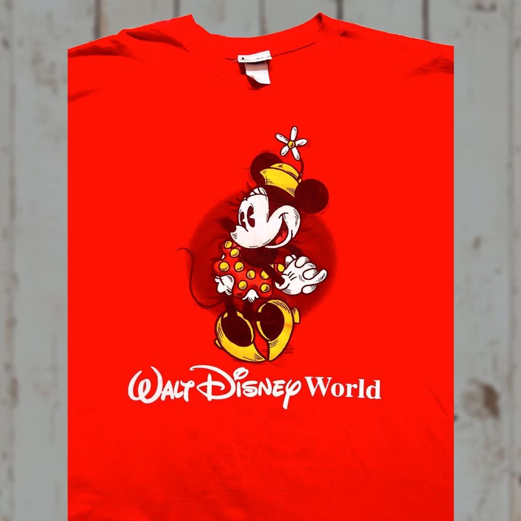 Disney VINTAGE Disney Walt Disney World Mickey Mashup Shirt XX-Large Men Red 90s Winnie The Pooh T-Shirt American USA Disney Size US XXL / EU 58 / 5 - 1 Thumbnail
