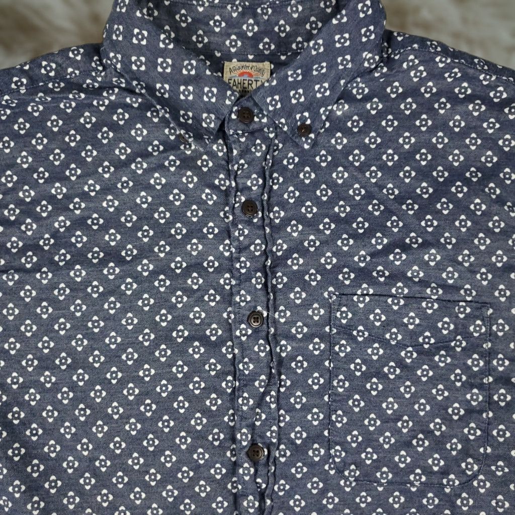 Faherty Faherty Shirt Mens Size Medium Blue Geometric Button Up Short Sleeve Size US M / EU 48-50 / 2 - 1 Thumbnail
