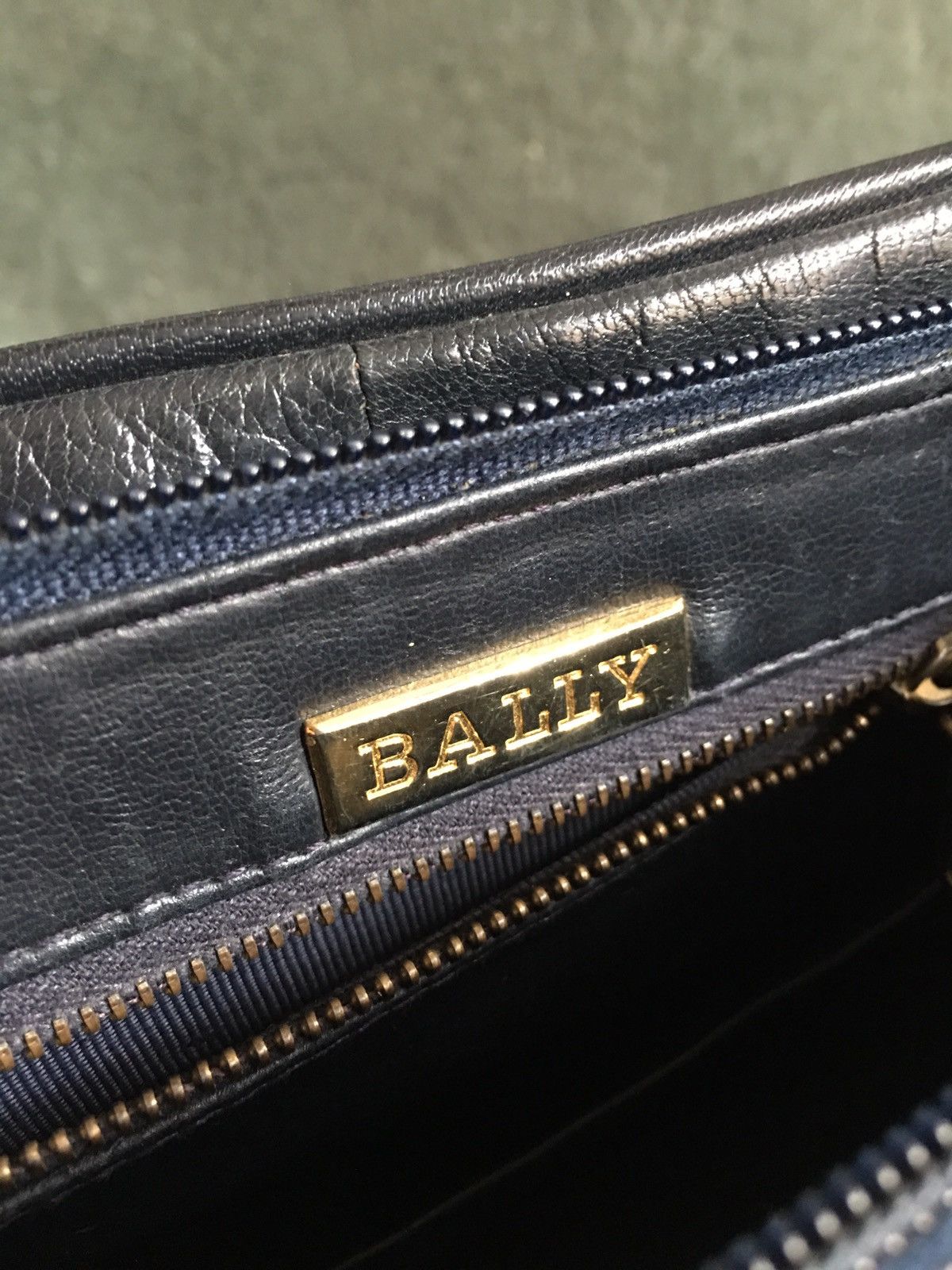 Bally × Vintage BALLY Leather Vintage Classic Handbag Shoulder Bag Size ONE SIZE - 11 Thumbnail