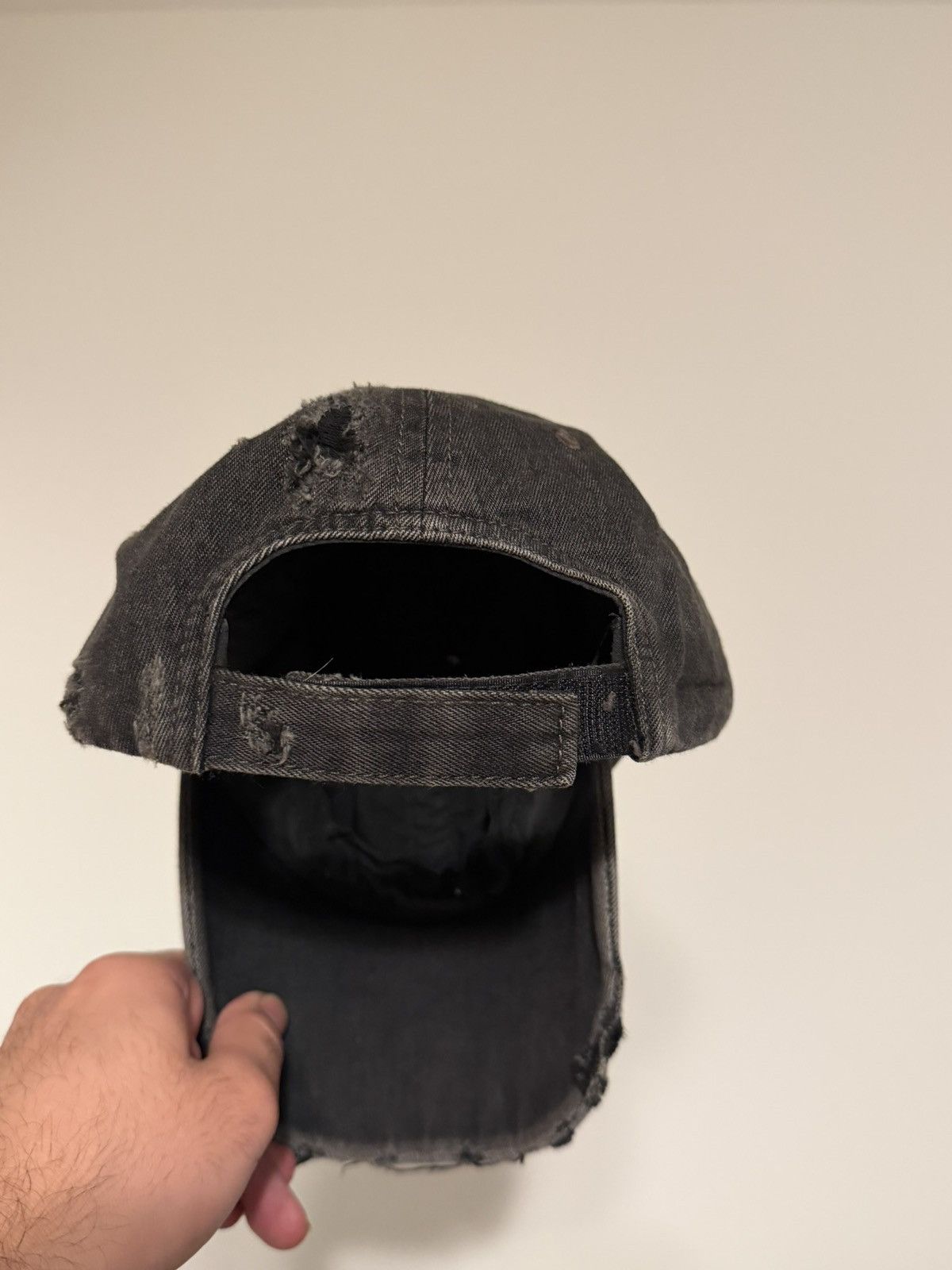 Balenciaga Balenciaga Hat Designer Rare Black Washed Logo Luxury Faded Size ONE SIZE - 3 Thumbnail