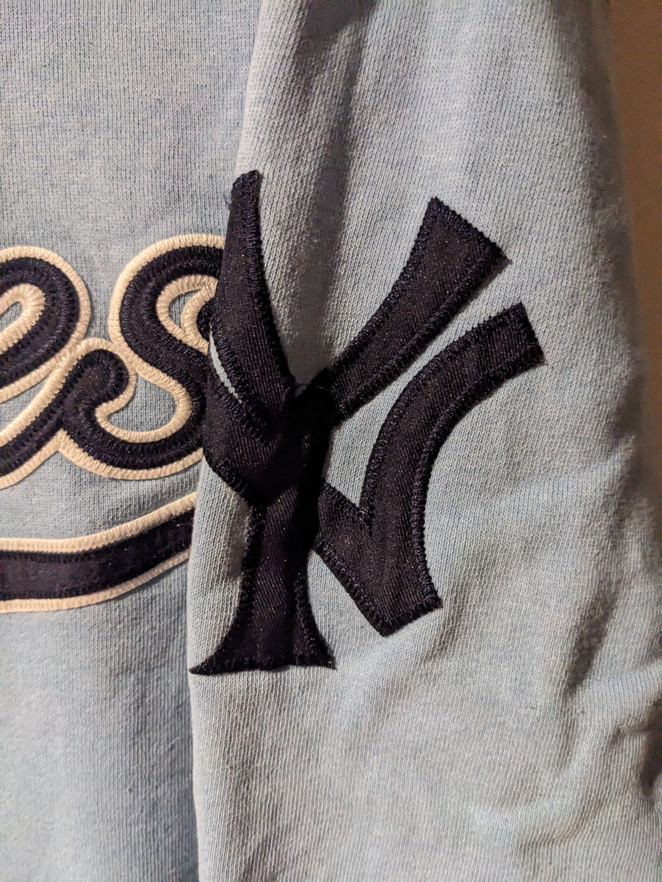 Majestic × Vintage Vintage 90s New York Yankees MLB Baseball Logo Large Hoodie Size US L / EU 52-54 / 3 - 3 Thumbnail