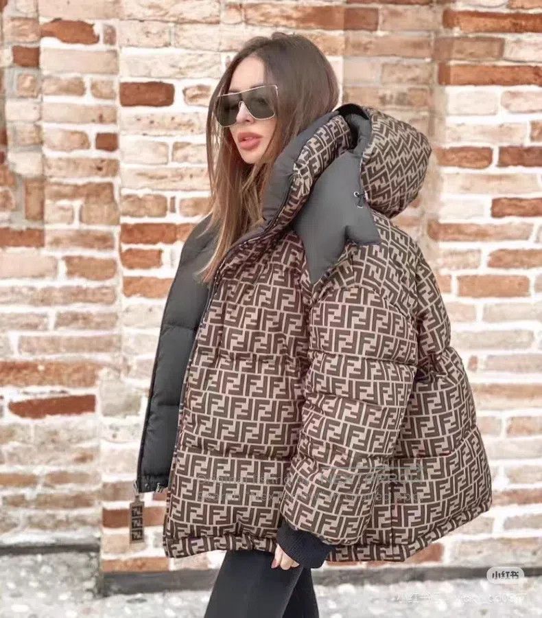Fendi Fendi Monogram Logo Puffer Jacket Size M / US 6-8 / IT 42-44 - 2 Thumbnail