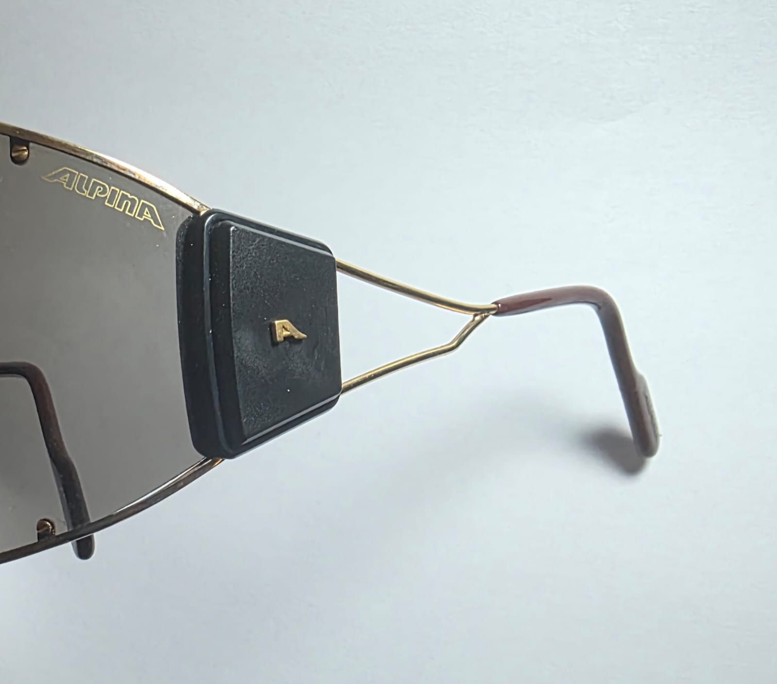 Other ULTRA RARE VINTAGE ALPINA GOLDWING SHIELD SUNGLASSES Size ONE SIZE - 7 Thumbnail