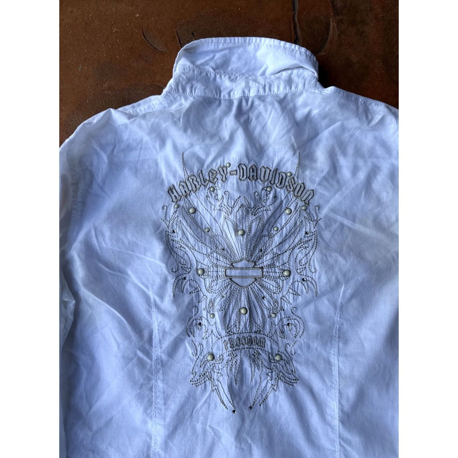 Harley Davidson VINTAGE Harley-Davidson Pearl Snap Shirt Women’s M Rhinestone Embroidered 90s Casual Button-Up Sweatshirt? Size M / US 6-8 / IT 42-44 - 2 Thumbnail